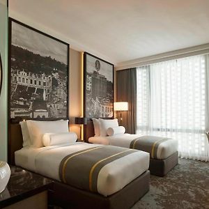 Hotel Stripes Kuala Lumpur, Autograph Collection